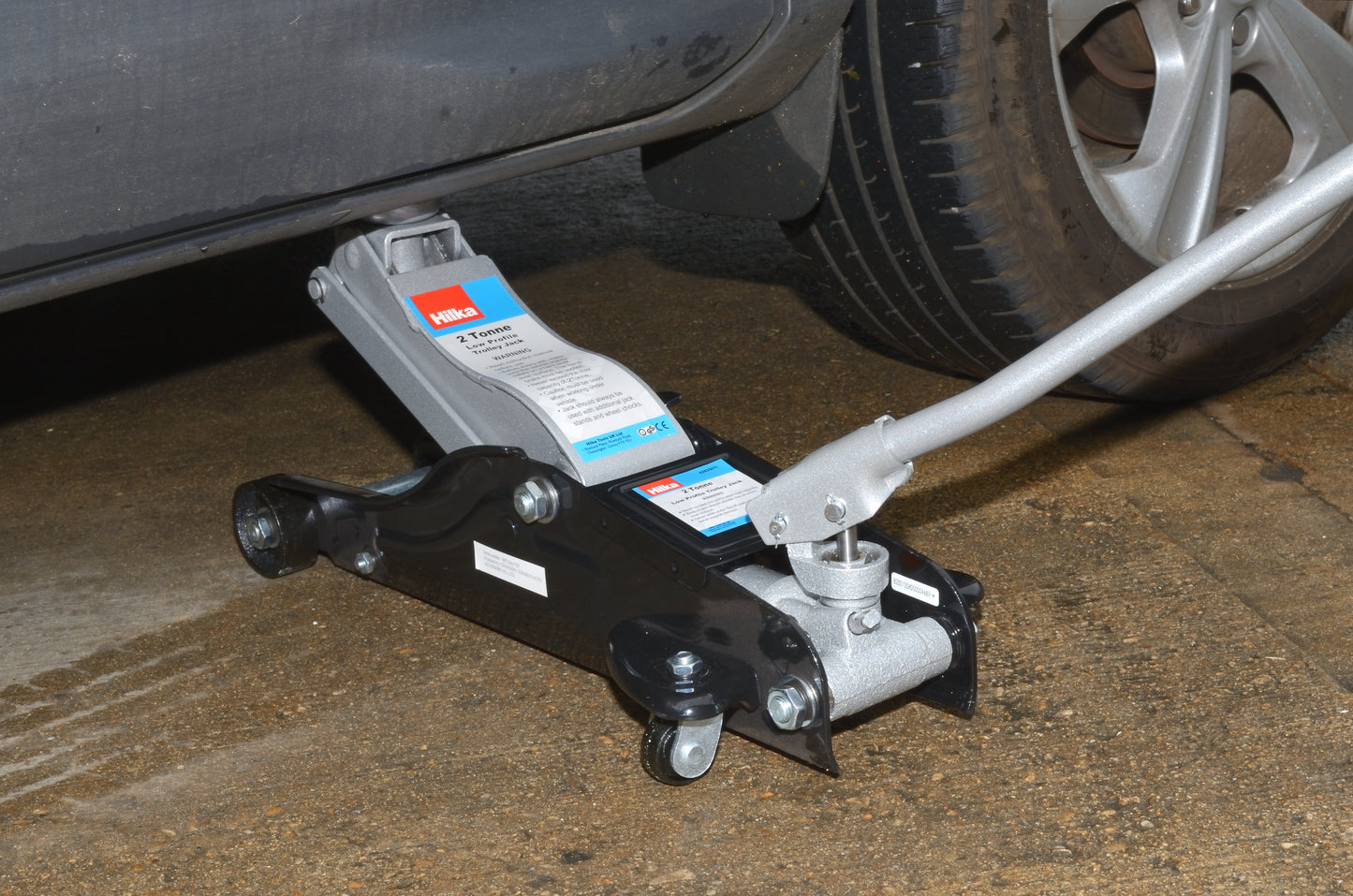 2 Tonne Low Profile Garage Jack