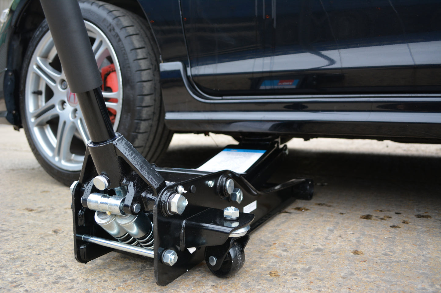 2.5 Tonne Low Profile Fast Lift Jack