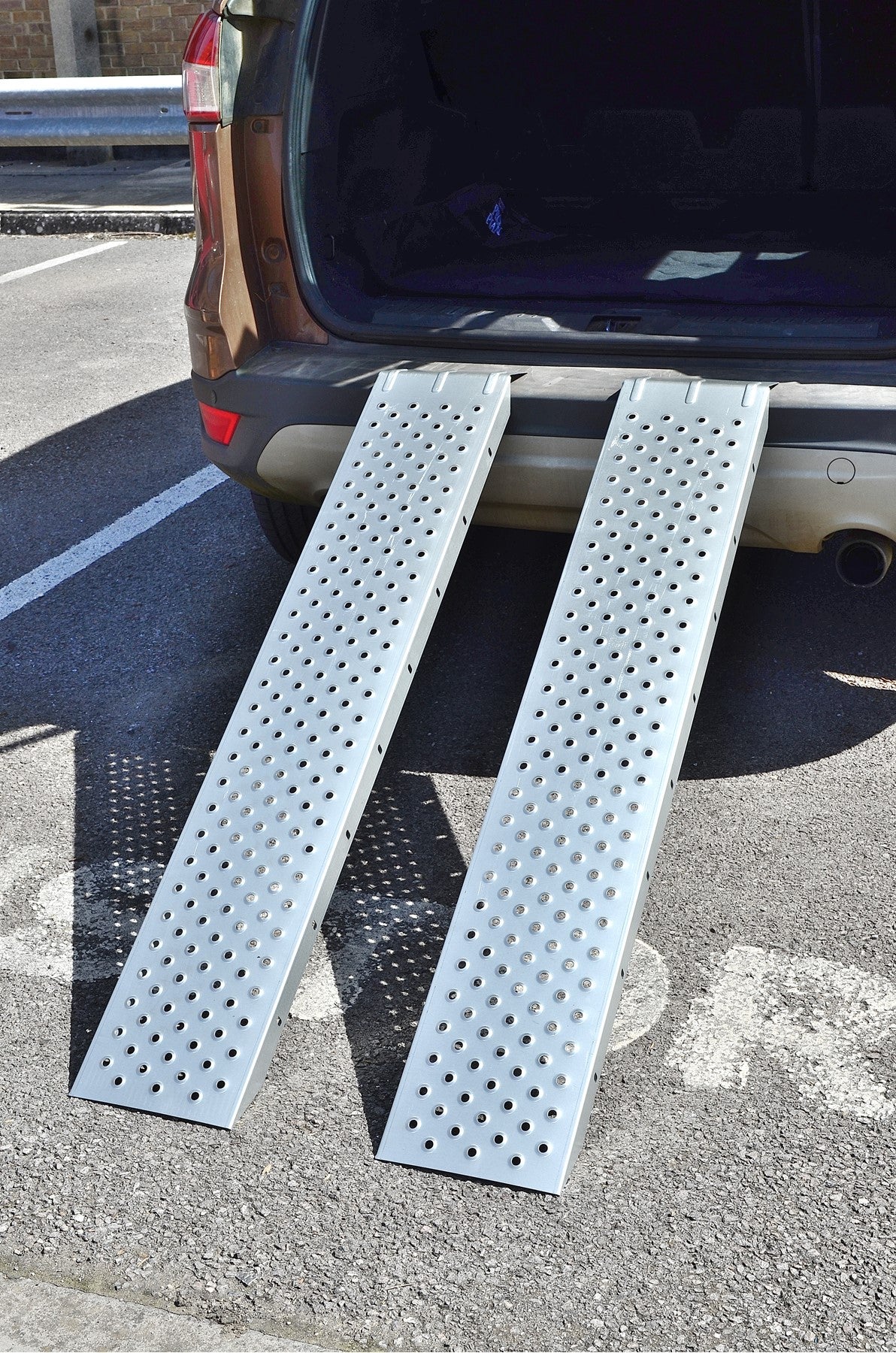 Galvanised Loading Ramps – Fixed Pair