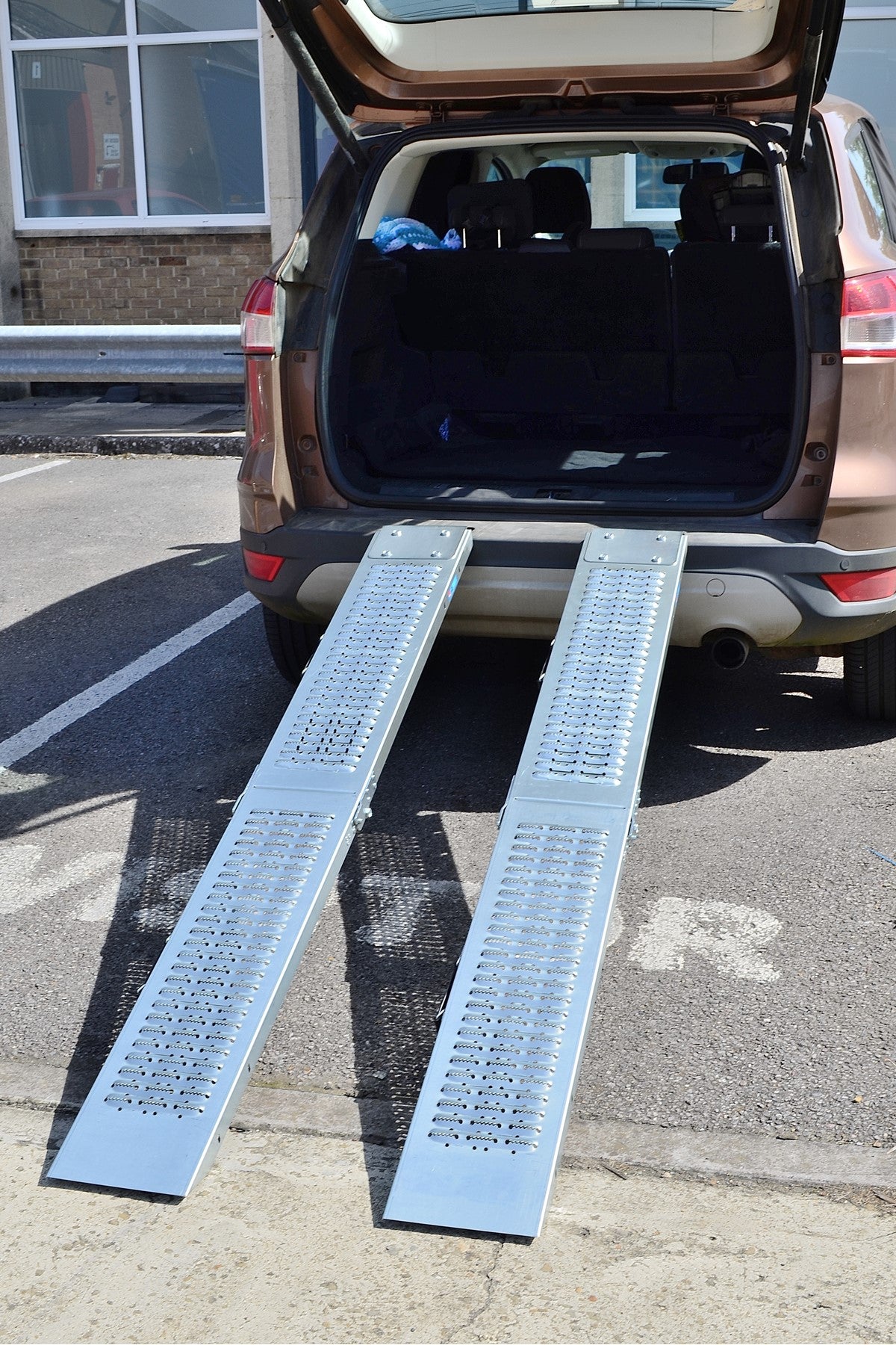 Galvanised Folding Loading Ramps – Pair