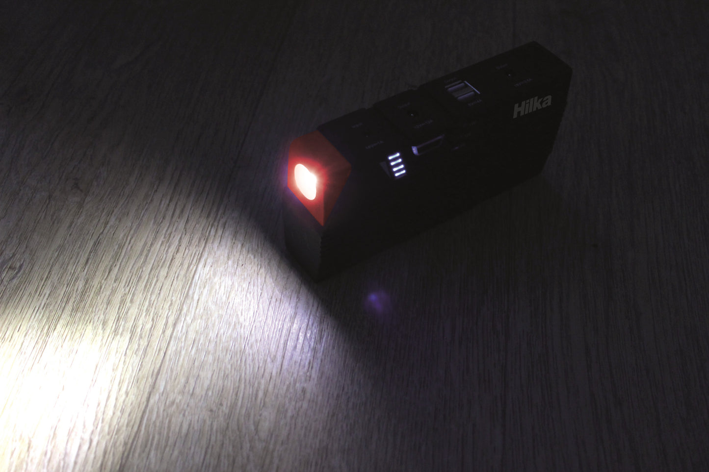 600 Amp Jump Starter Power Bank