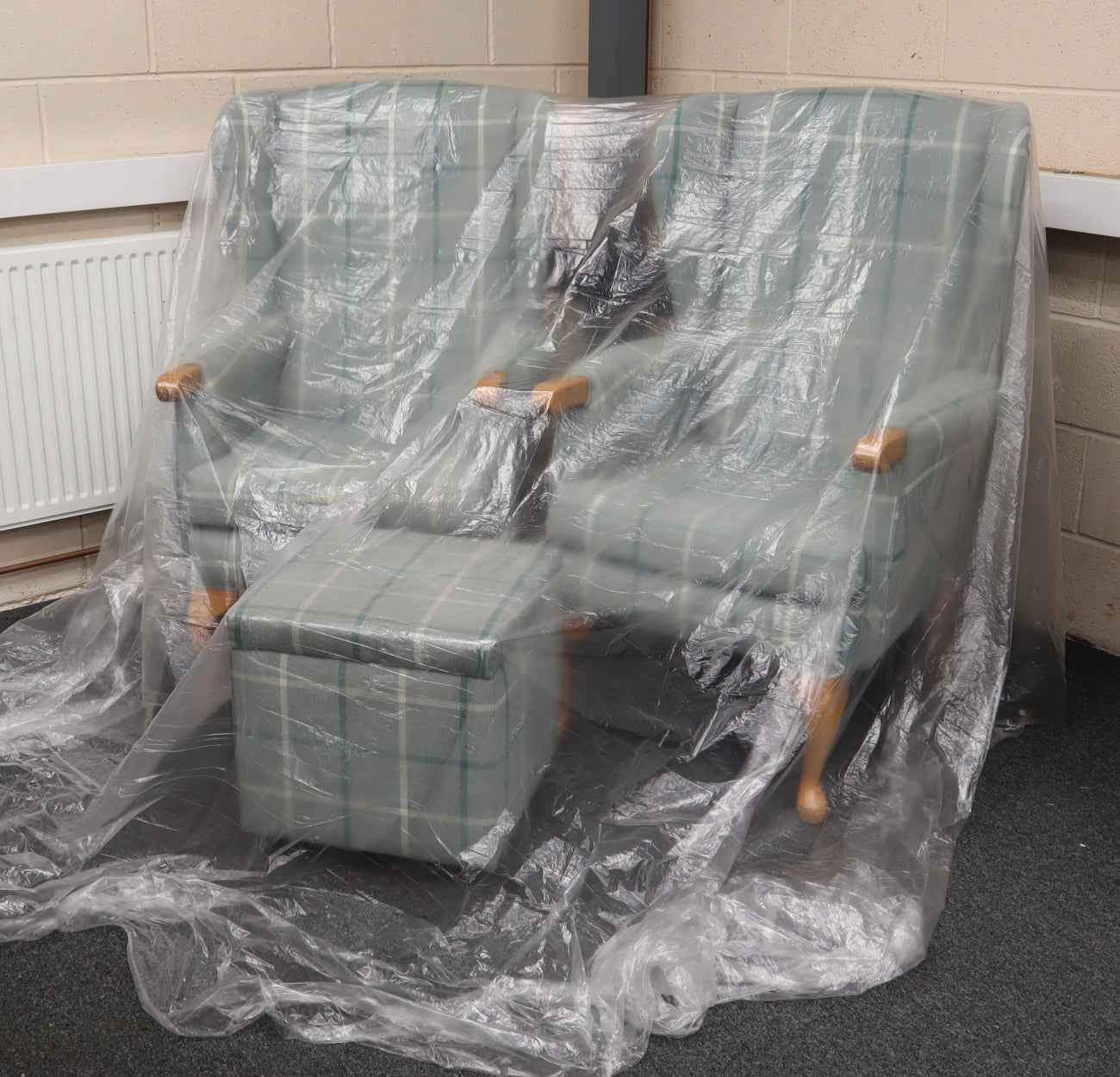 Decorating Plastic Dust Sheet Rolls 2M x 50M
