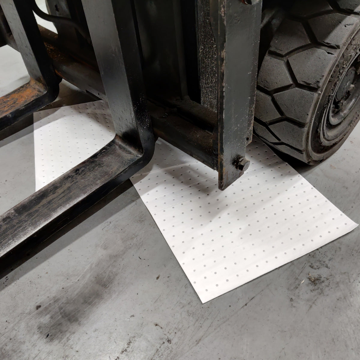 Oil Absorbent Pads - Oil Only Spill Mats