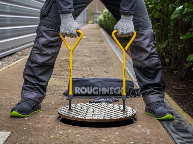 Roughneck Universal Manhole Key Kit – Heavy Duty & Versatile ROU12001
