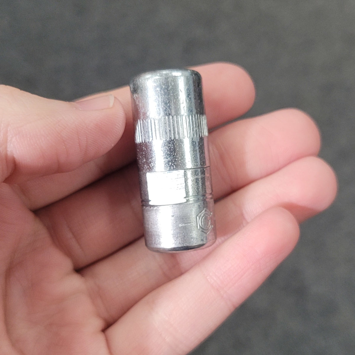 4 Jaw Hydraulic Grease Connector - Grease Gun End