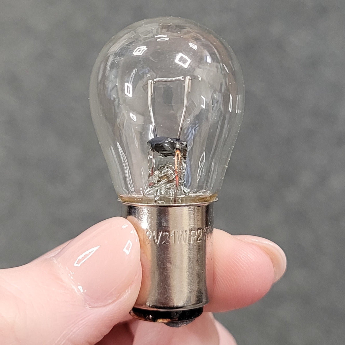 12V-21W Brake & Signal Car Bulbs – Pack of 10
