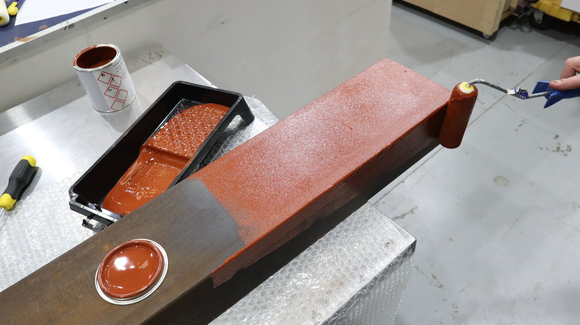 Red Quick Drying Metal Primer - Various Sizes