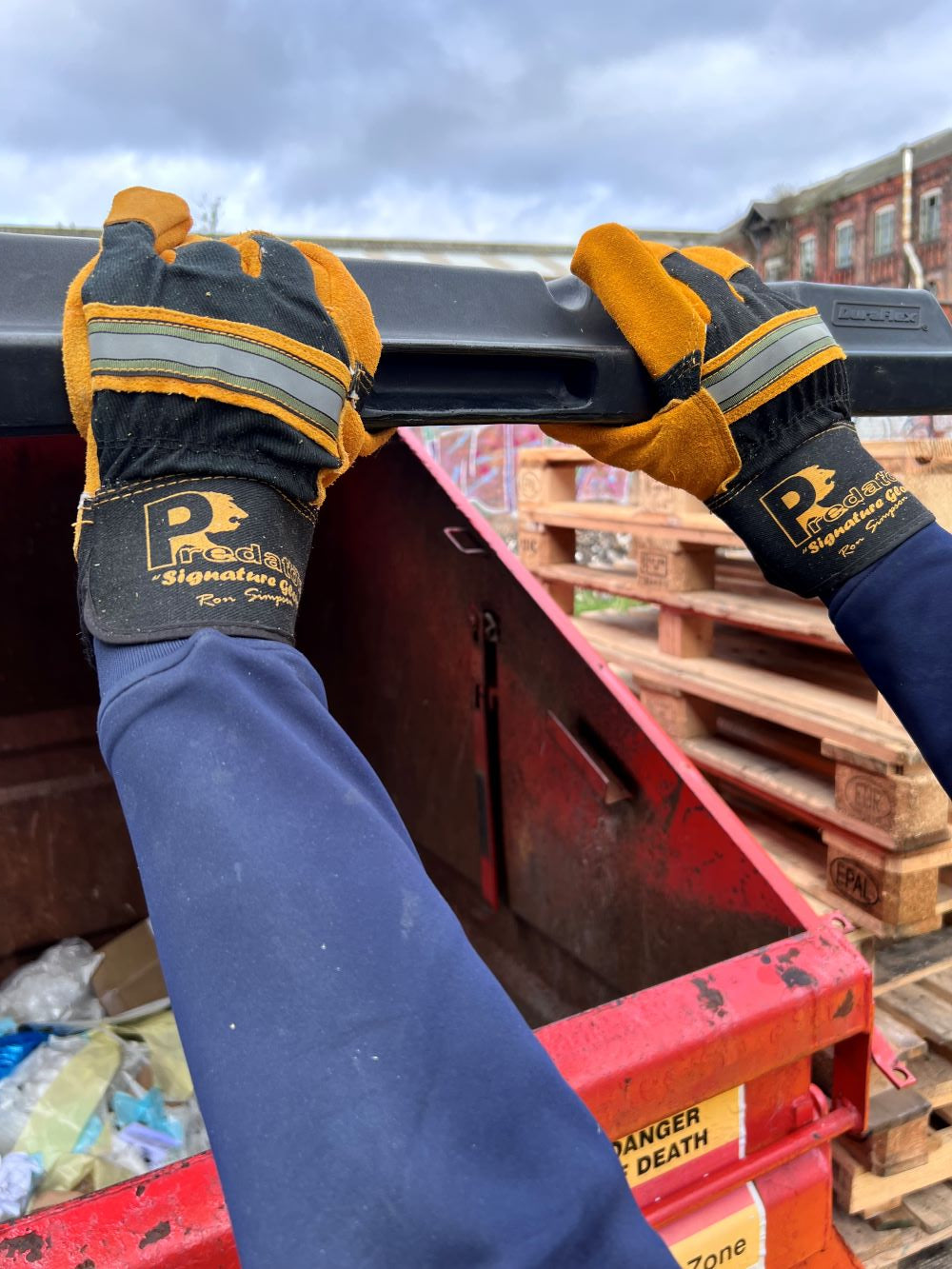 PRED1 Leather Rigger Work Gloves - Size 10 XL