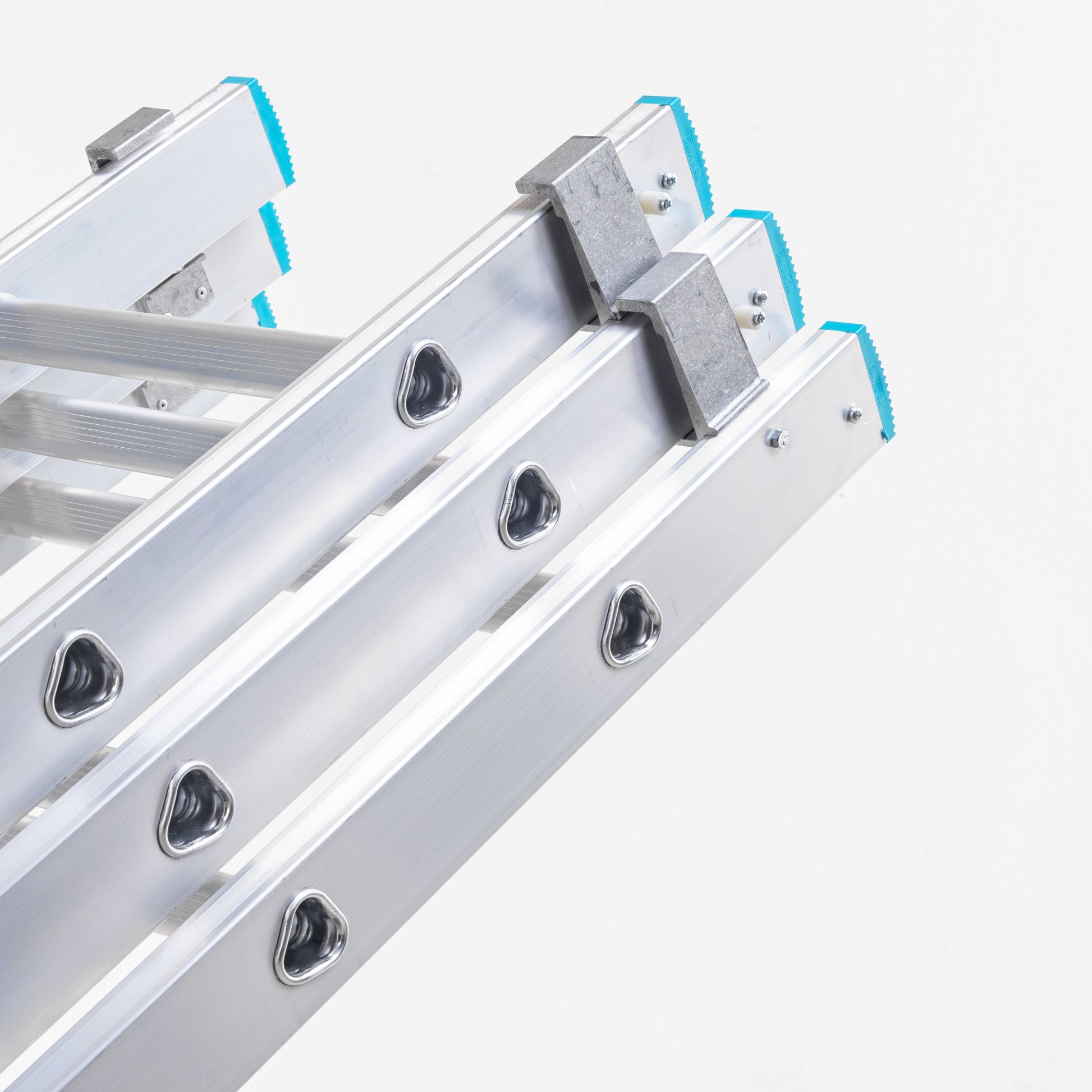 Aluminium Professional Extension Ladder - Double Section