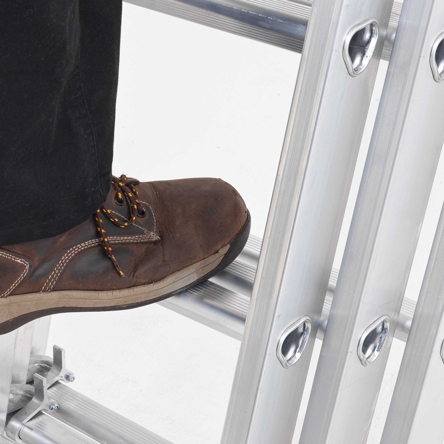 Aluminium Professional Extension Ladder - Double Section